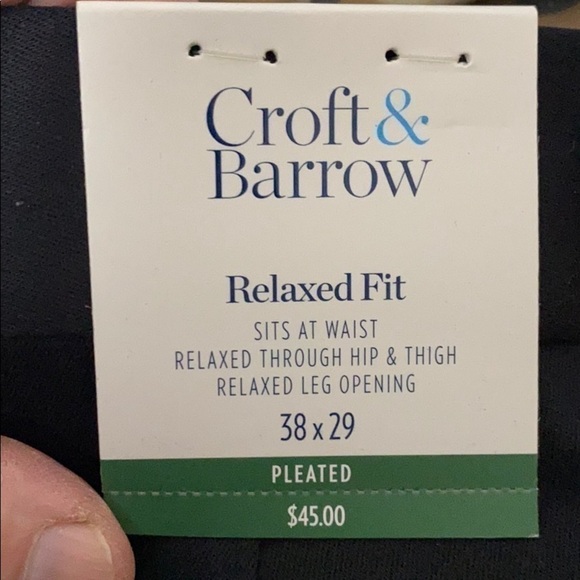 CROFT & Barrow- 38x29 pleated Black pants NWT - Picture 2 of 6